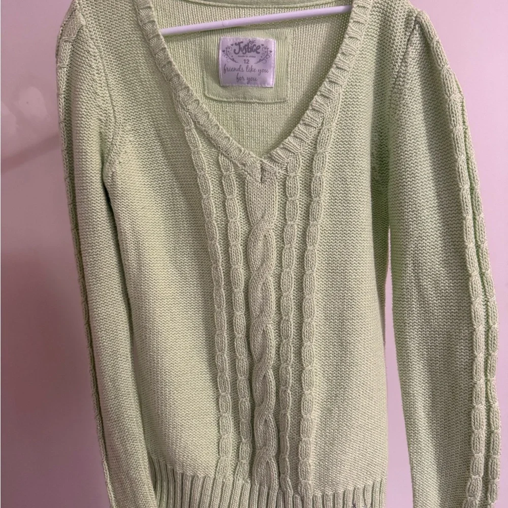 Justice V-Neck Cable-knit Sweater